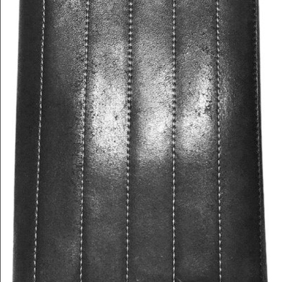Authentic Mademoiselle Ligne Topstitched Bifold Black Lambskin Clutch - Picture 7 of 9